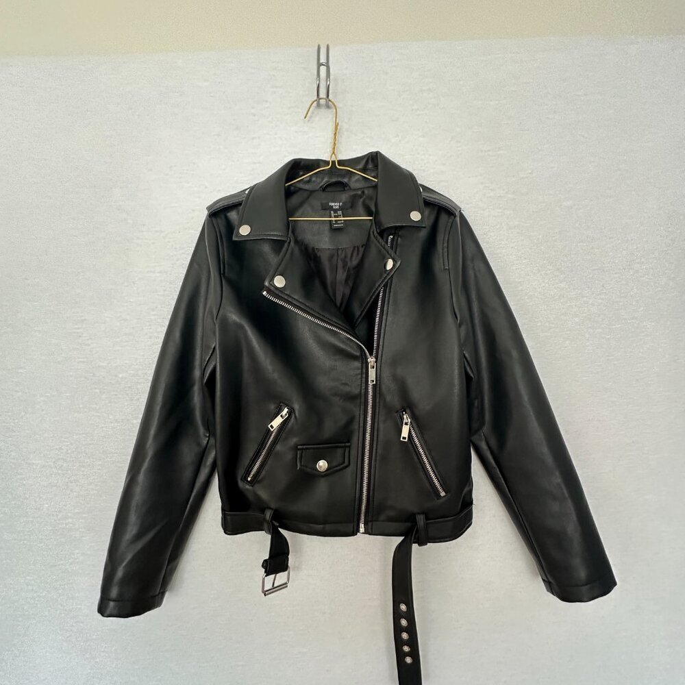 FOREVER 21 KIDS MOTO JACKET BLACK FAUX LEATHER FULL ZIP POCKETS SIZE 11/12 - Picture 4 of 12